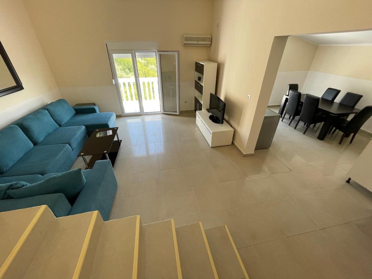 4M Apartments Petrovac エクステリア 写真