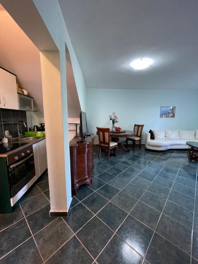 4M Apartments Petrovac エクステリア 写真