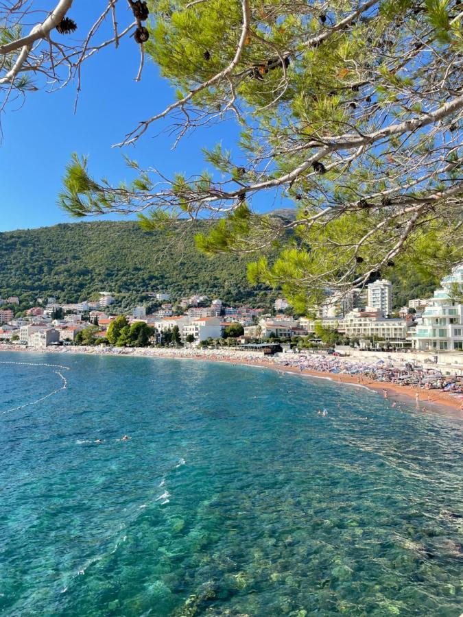 4M Apartments Petrovac エクステリア 写真
